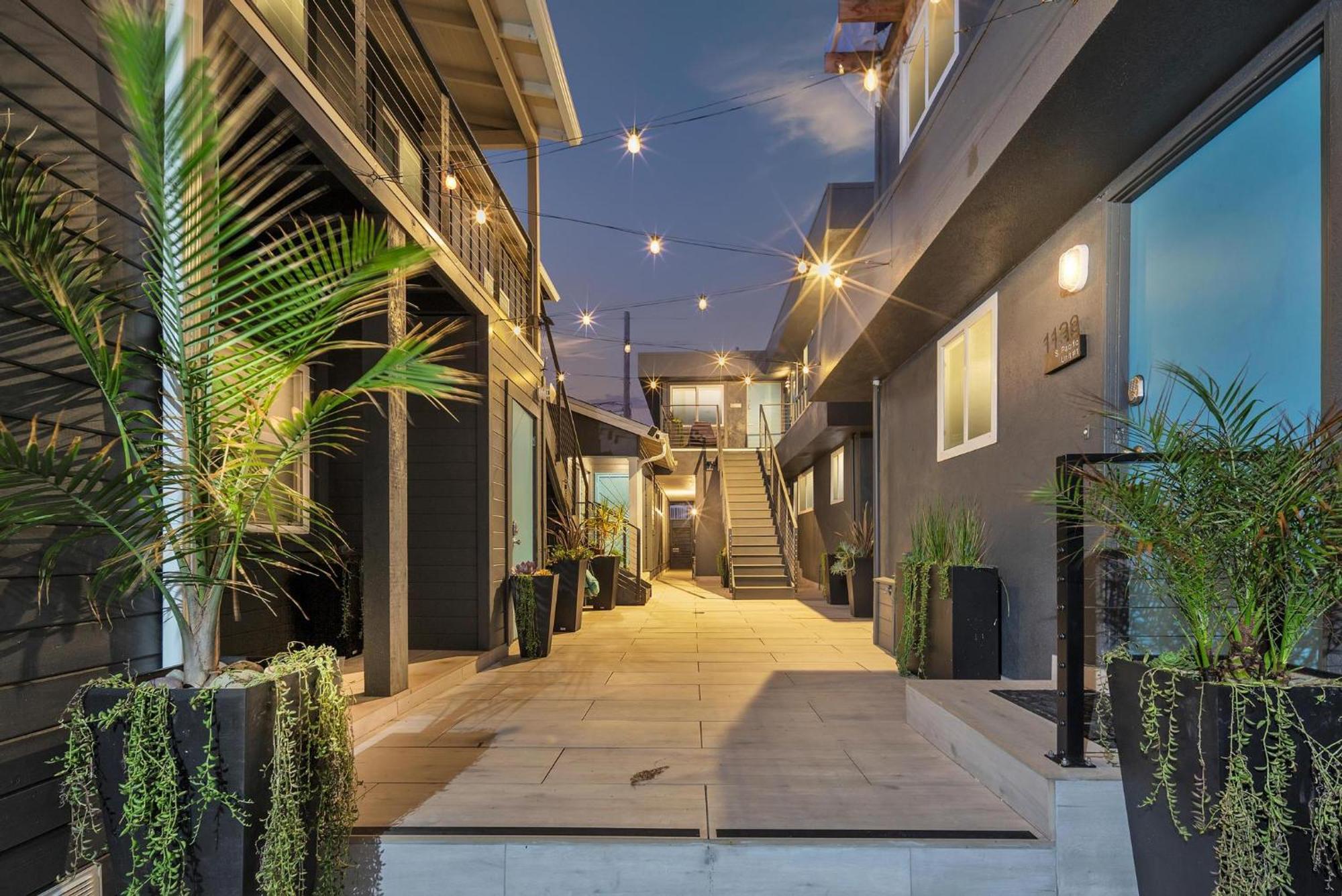 Tower 9 #4 Villa Oceanside Ngoại thất bức ảnh